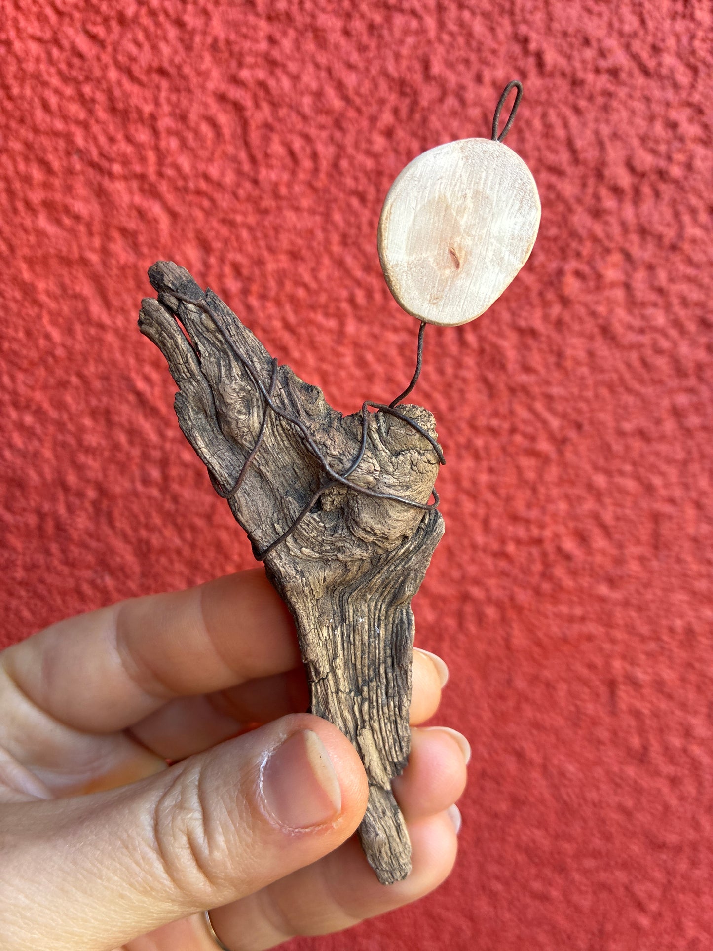 Baumperlenskulptur Beschützer des inneren Friedens
